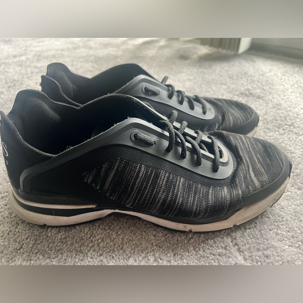 Hugo Boss pair of men sneakers